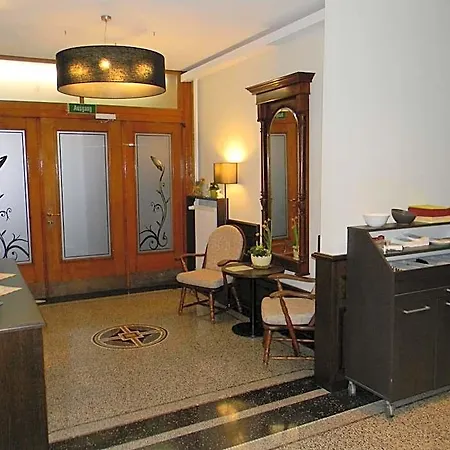 Hotel Hellwege 3*